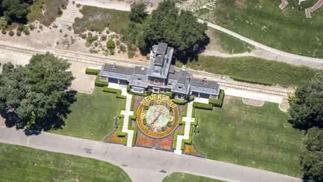 Neverland, fosta fermă a lui Michael Jackson, vândută la un sfert din valoarea sa