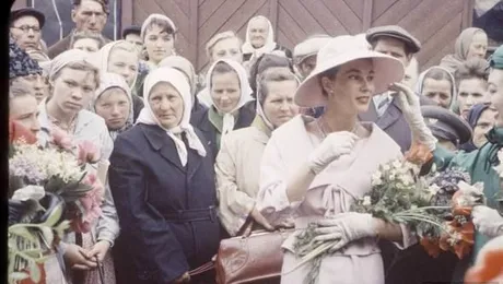 Christian Dior le-a lasat pe rusoaice cu gura cascata! (poze)