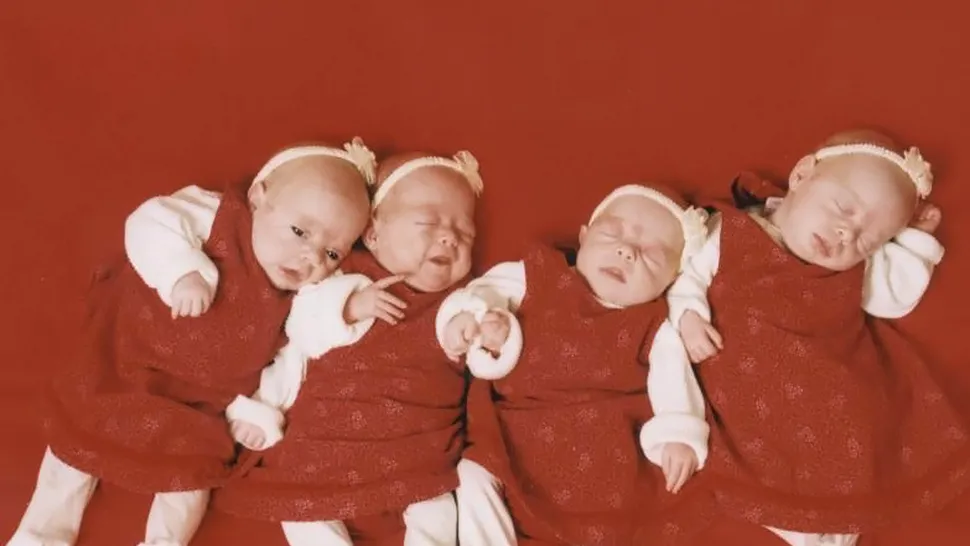 4 surori au nascut 4 copii in 4 zile