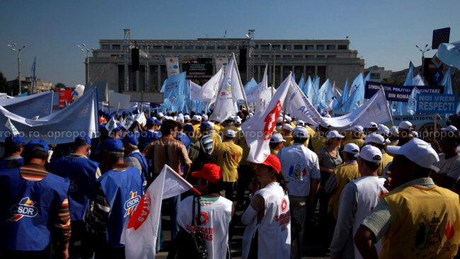 Mitingul sindicalistilor din Piata Victoriei - 7.10.2009