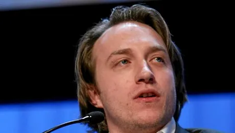 Chad Hurley renunta la conducerea YouTube