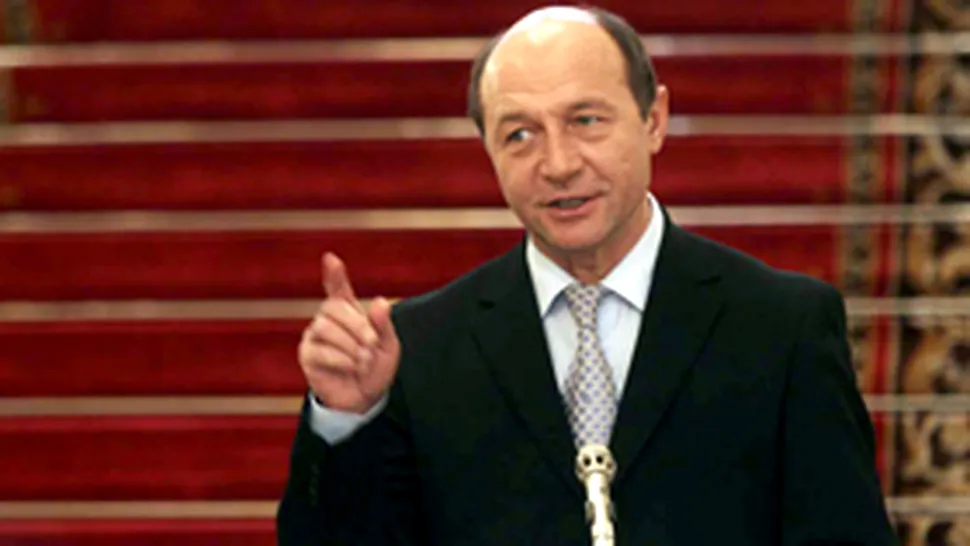 Basescu cere sustinere pentru uninominal