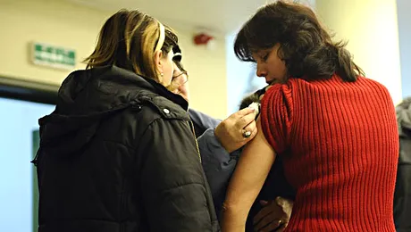 Peste 7.000 de bucuresteni s-au vaccinat, ieri, impotriva gripei porcine!