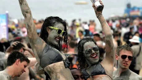 Lupte cu namol in Coreea de Sud! (poze)