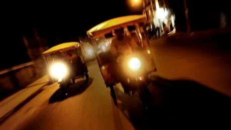 300 de taxiuri au iluminat o pistă de decolare, în scop umanitar