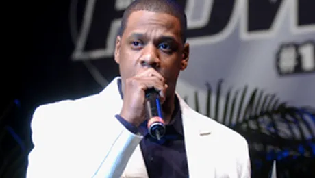 Jay-Z s-a insurat, dar pe deget „poarta” un inel tatuat