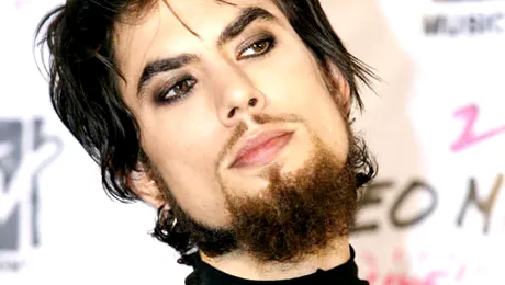 Dave Navarro si-a dat hainele jos pentru PETA