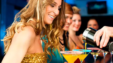 De ce femeile se îmbată mai ușor decât bărbații