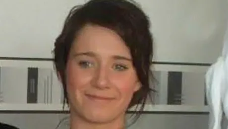 O adolescenta de 17 ani a murit dupa ce si-a vopsit parul