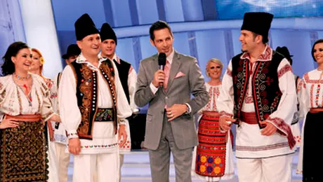 Cha-cha şi folclor românesc la Dansez pentru tine