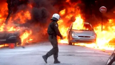 Grecia: Anarhistii au reluat incaierarile cu politia