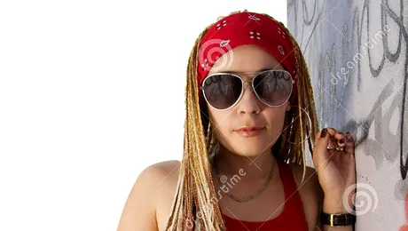 Motivul incredibil pentru care un profesor a îmbătat trei eleve