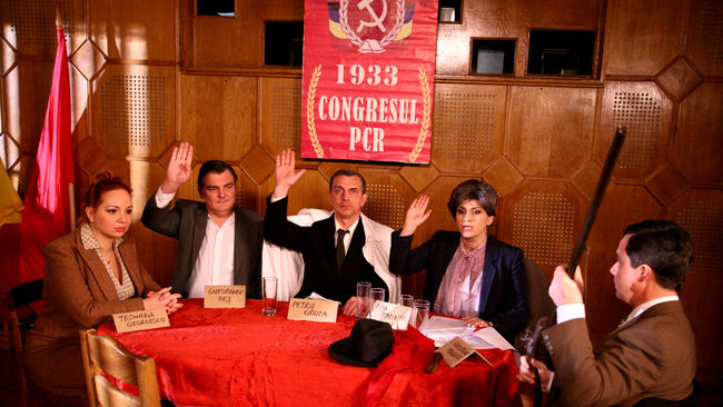 Comunismul din Romania, sursa de inspiratie pentru grupul Divertis