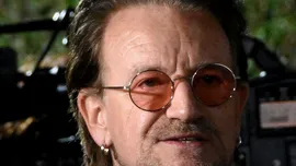 Bono își lansează memoriile, pornind de la 40 de piese cheie din discografia U2