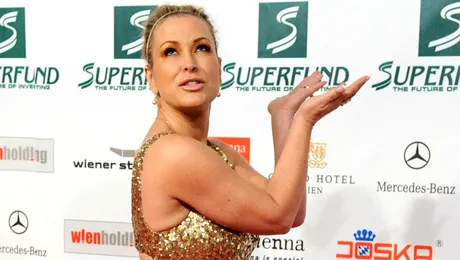 După o luptă aprigă cu cancerul, Anastacia se întoarce la emoţiile turneului  ”Resurrection Tour”!