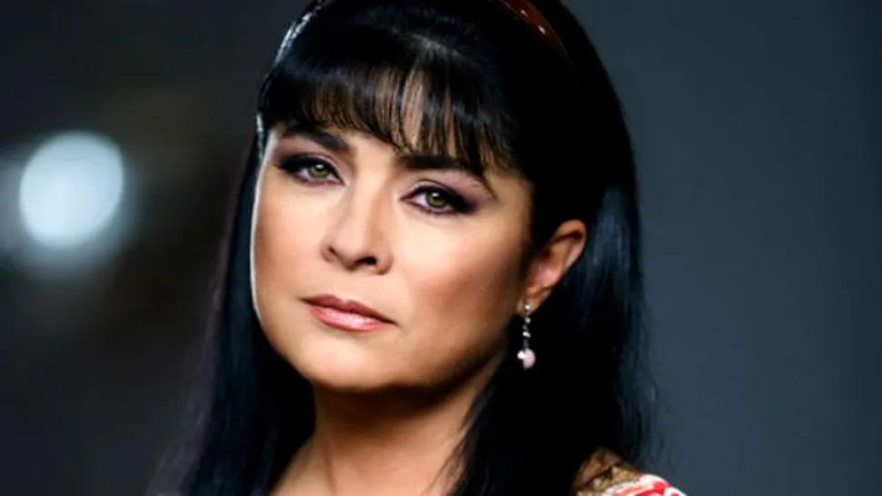 
Cum arată acum Victoria Ruffo, regina telenovelelor mexicane!
