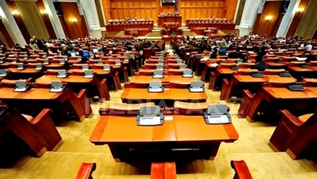 Imbranceli si acuzatii in plenul Camerei la votarea judecatorului CC