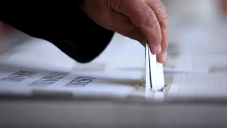 Romanii isi aleg presedintele, pentru urmatorii 5 ani!