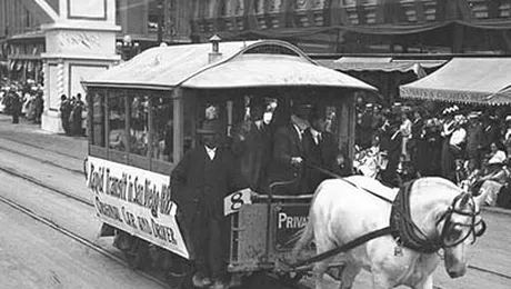 Parada tramvaielor de epoca in Bucuresti (Poze)