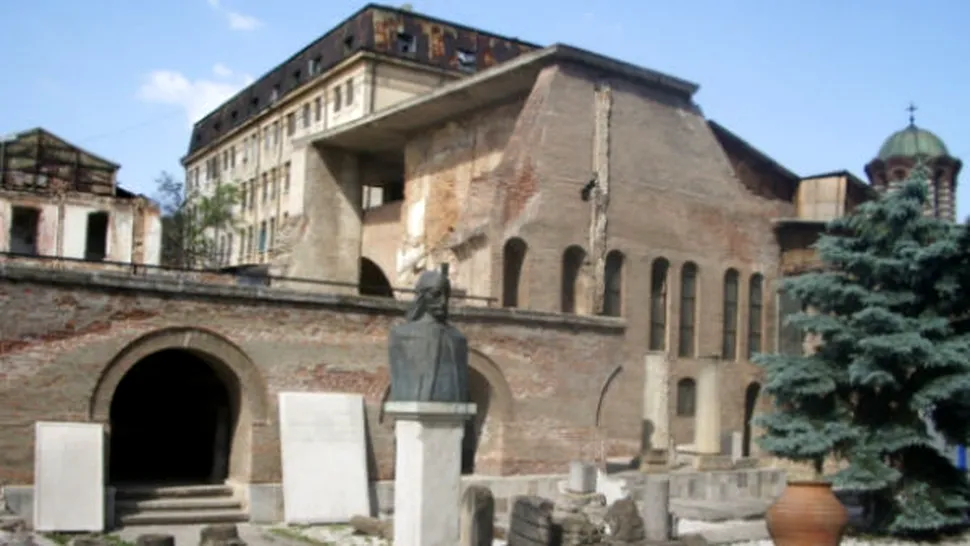 Primăria Capitalei restaurează Curtea Veche - Palatul Voievodal din Centrul Vechi