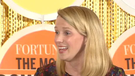 Yahoo! interzice angajaților să lucreze de la distanță