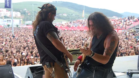 Cargo a cântat în faţa a peste 40.000 de oameni