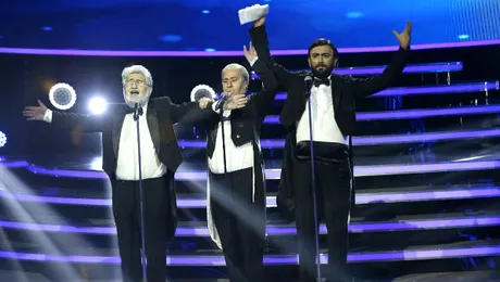 Romică Ţociu, Cornel Palade şi Cezar Ouatu se transformă în cei trei mari tenori, José Carreras, Plácido Domingo şi Luciano Pavarotti