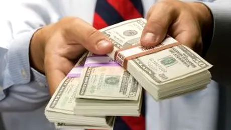 FMI este ingrijorat ca salariile ar putea reveni, in 2011, la nivelul anterior