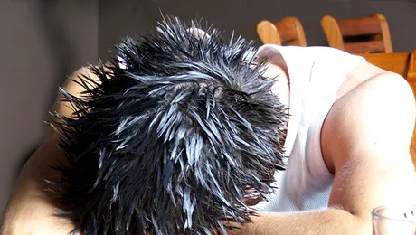 Cum trateaza romanii mahmureala?