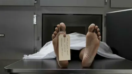 Cadavru refuzat la morgă, pentru că defunctul cântărea 200 kg!
