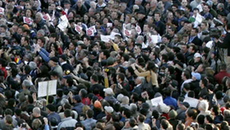 Piata Universitatii sprijina CNSAS-ul