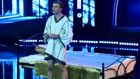 Cheloo râde cu lacrimi timp de trei minute. Ce s-a întâmplat la iUmor? -FOTO