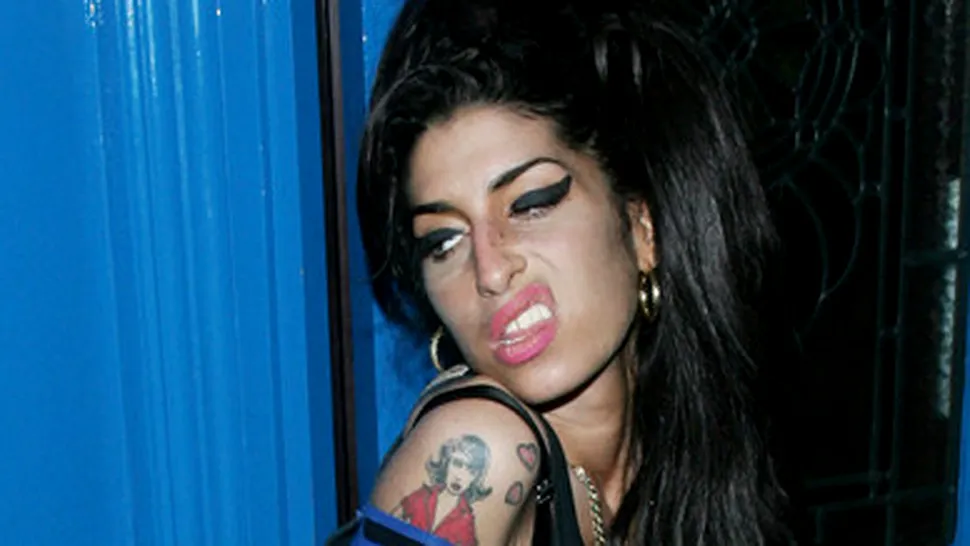 Amy Winehouse reîncepe concertele