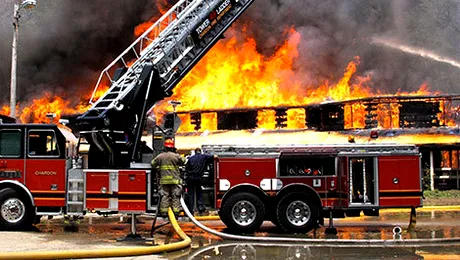 De ce se stinge focul cu apă