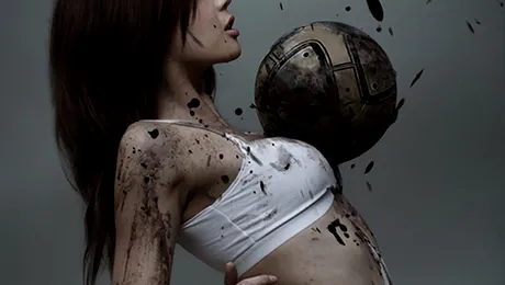 Fetele dau piept cu fotbalul! (Poze)