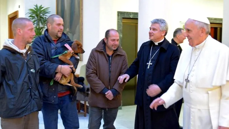 Papa a luat micul dejun, de ziua lui, cu trei persoane fără adăpost