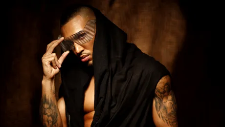 Alex Velea: „Am vandut haine ca sa ma intretin”