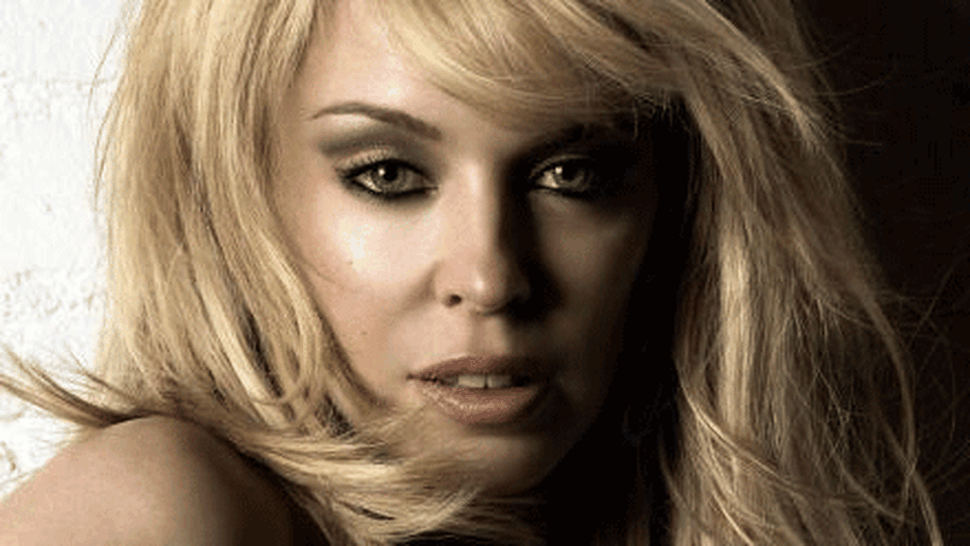 Kylie Minogue este recompensata de francezi