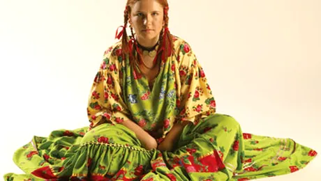 Raluca Tătaru – Roşcata pistruiată din Inimă de ţigan