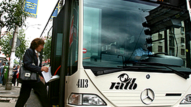 Autobuz Mercedes, in dotarea RATB