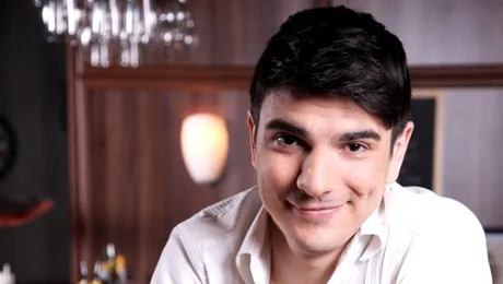 Alex Bogdan de la „Cronica Cârcotaşilor” este DJ, în timpul liber