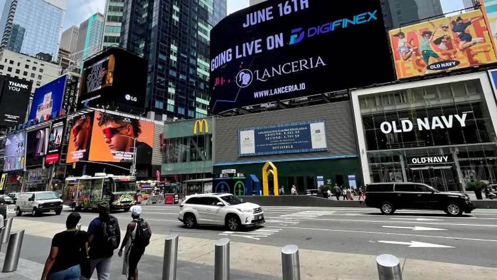(P) Start-Up românesc își anunță în Times Square listarea pe platforme de tranzacționare Blockchain