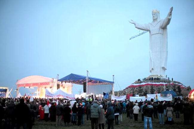 Statuia lui Iisus din Polonia
