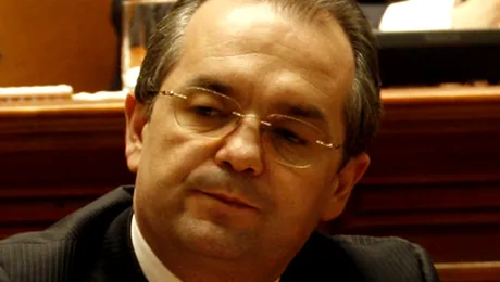 Guvernul spera sa faca economii de 800 mil. â‚¬ prin recalcularea pensiilor