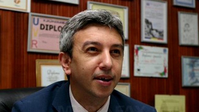 dan diaconescu