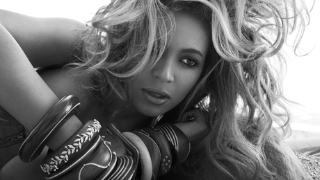 Jay-Z o compara pe Beyonce cu Michael Jackson!