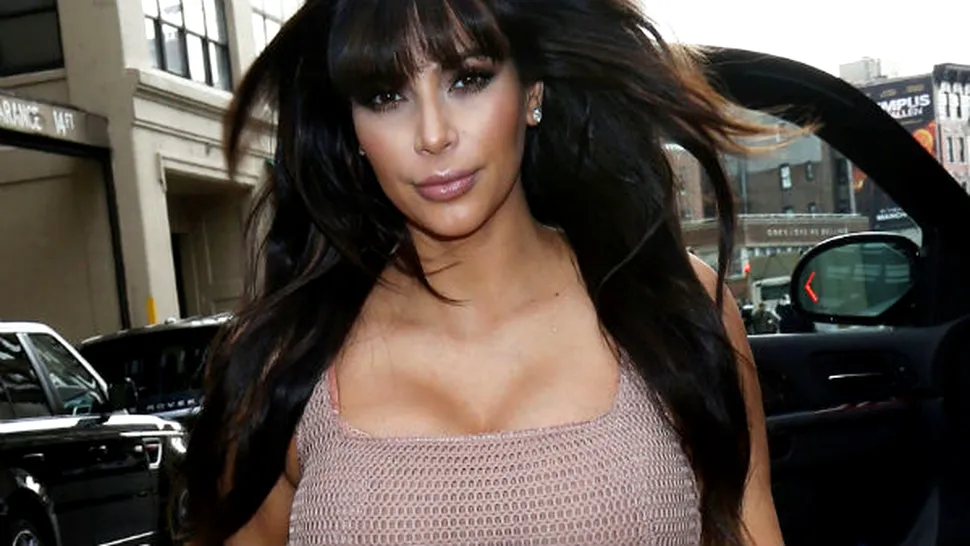 Kim Kardashian în război cu hainele