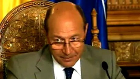 Basescu la spital, pentru un examen ORL