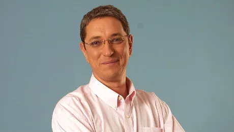 Andrei Zaharescu ne demonstrează: ”Şi România e o ţară”