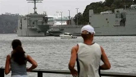 Nava militara, cuibusor de nebunii